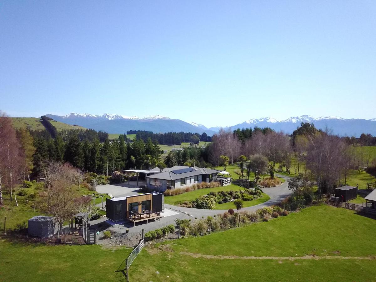 Boutique Tiny House - Te Anau Country Accommodation Eksteriør billede